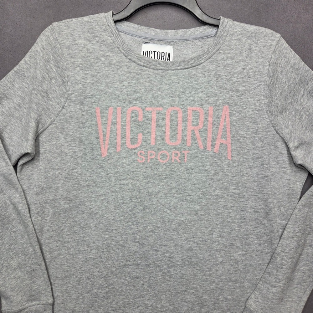 Victoria Sport Gray Pink Logo Crewneck Sweatshirt Womens Large 368986-35Q